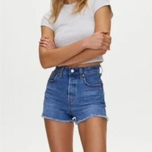 Levi's Blue ribcage Jean Shorts High-Waisted Frayed Hem size 26